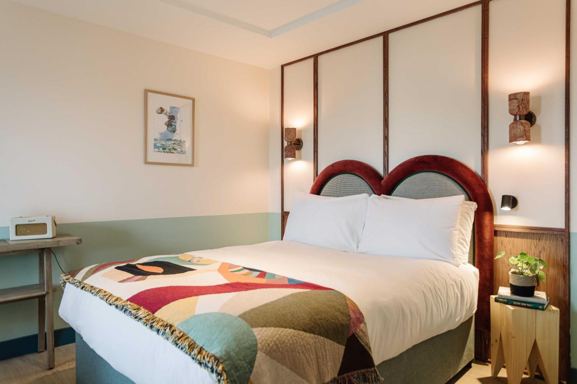 Room2 Belfast Hometel 외부 사진