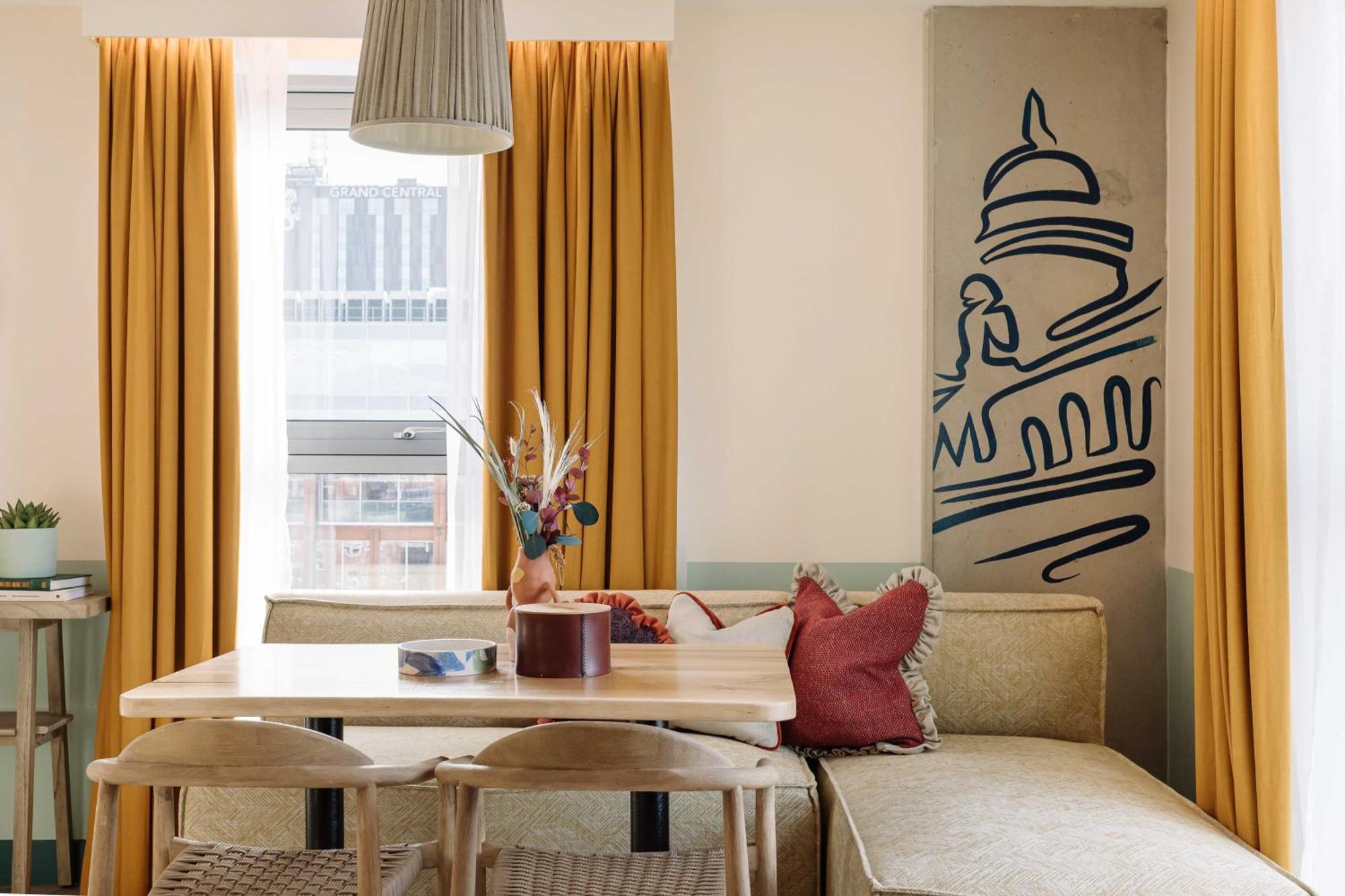 Room2 Belfast Hometel 외부 사진